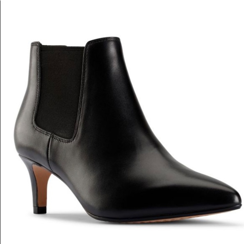 NIB Clark’s Laina Bootie